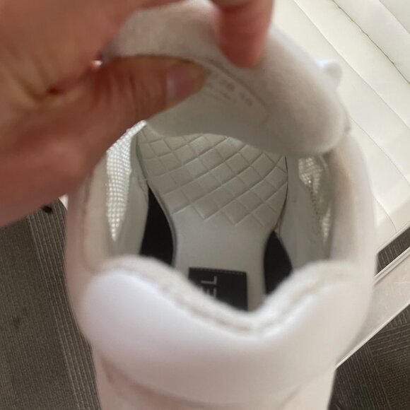 Chanel CC Logo Running Sneakers • White Suede Mesh Trainers EU 40 US 9.5 - Picture 15 of 16